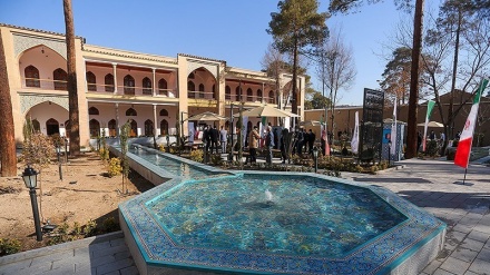 Museum Seni Nasional di Isfahan (2)  
