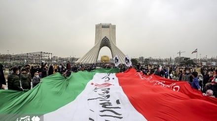 Mbulim i gjerë i marshimit të 22 Bahmanit në mediat botërore