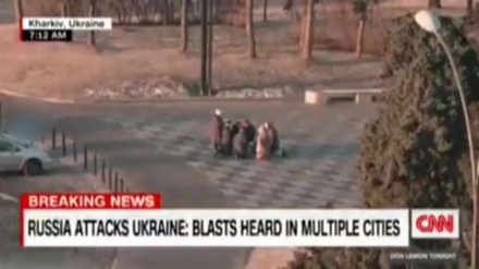 دعا کردن مردم اوکراین در میدان اصلی شهر خارکف