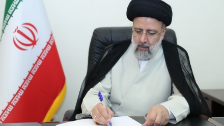 イラン大統領、「イ・日の歴史的関係が双方の助力で拡大するよう希望」