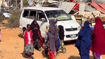  Al-Shabab terrorists attack police stations in Somalia's capital, killing at least 5 people 