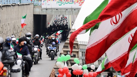 تجدید پیمانی دوباره در چهل و سومین سالگرد پیروزی انقلاب اسلامی ایران