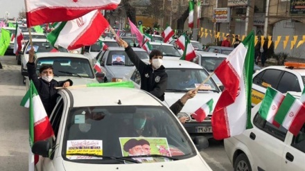 In tutto l'Iran si celebra il 43° anniversario della vittoria della rivoluzione