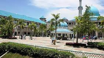 آمادگی دانشگاه بین المللی مالزی برای پذیرش اتباع تاجیک