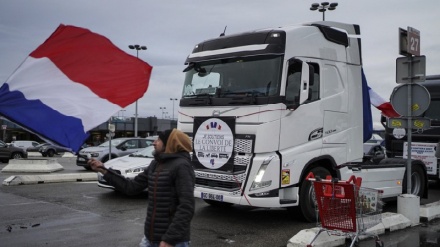 Francia come Canada: i 'convogli puntano su Parigi