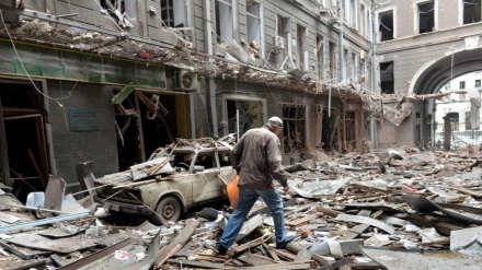 Ultranacionalistët ukrainas po përdorin civilët si mburojë njerëzore