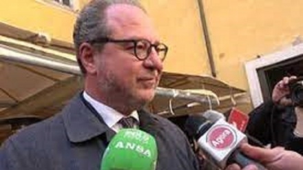Scholz resta contrario a embargo energia da Russia