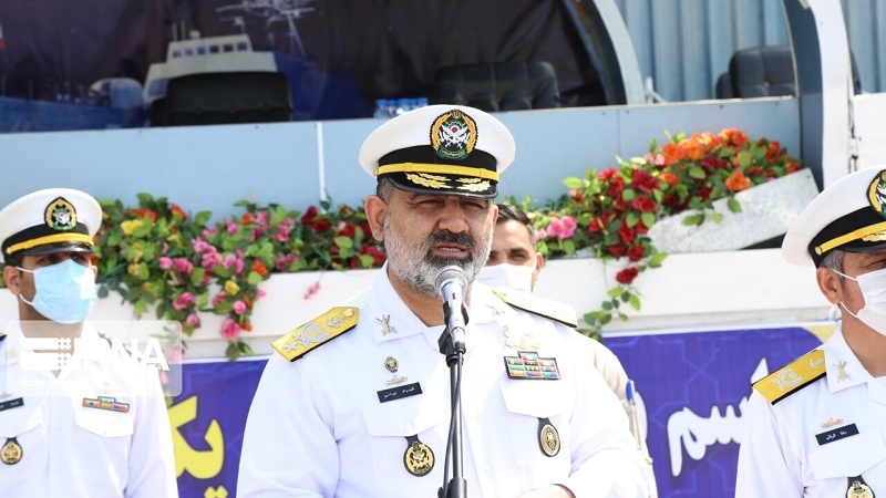 فرمانده نیروی دریایی ارتش ایران: اجازه ذره‌ای شیطنت به دشمن را نمی‌دهیم