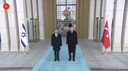 ২ দিনের সফরে তুরস্কে দখলদার ইসরাইলের প্রেসিডেন্ট
