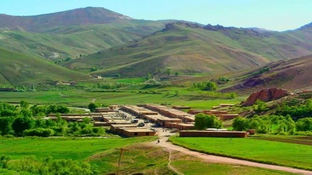دایکندی سرزمینی با کوه‌های سربه فلک کشیده