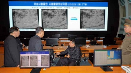 北朝鮮キム総書記が偵察衛星の開発現場視察、「韓日などの情報収集目的」