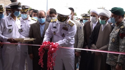 伊朗海军在霍拉姆沙赫尔举办“光明行者”展览会