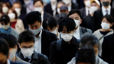 日本の新型コロナ　１０１人死亡・４万７３３８人新規感染