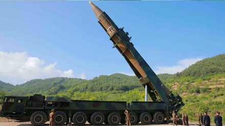 La Corea del Nord lancia un missile balistico intercontinentale