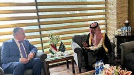 دیدار وزرای خارجه تاجیکستان و عربستان سعودی در اسلام آباد