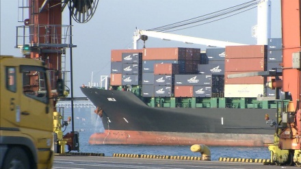 日本政府、ぜいたく品の対ロ輸出を4月5日から禁止　