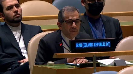 Равончи: Босқинчи хорижий кучлар, жумладан америкаликлар ҳам Сурияни зудлик билан тарк этиши керак