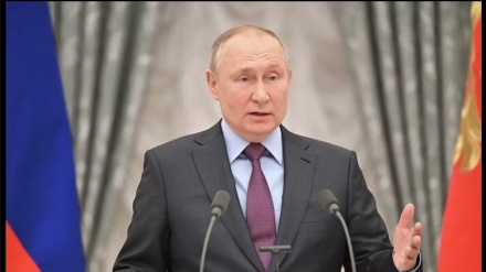 Putin: Ukraina po vonon negociatat me Rusinë