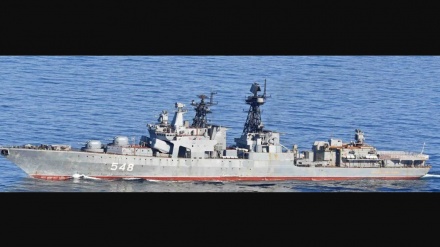 岸防衛相が、ロシア艦艇１０隻の津軽海峡通過に懸念を表明