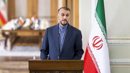 Abdollahian: Kami Tegaskan pada AS, Iran Tak akan Langgar Garis Merahnya