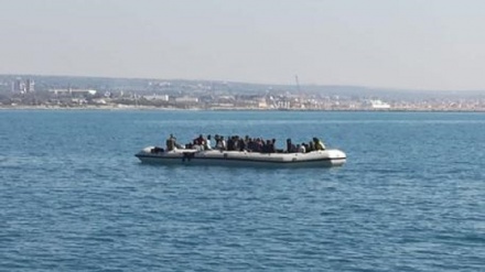 Migranti, 3 sbarchi in 24 ore a Lampedusa: 769, molte donne e minori