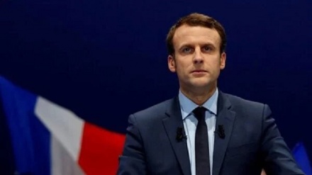 Macron kabinesinde değişik, halk desteğini arttırmak için