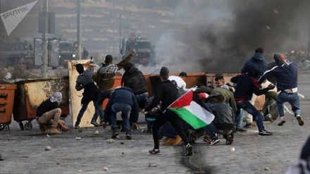 Me dhjetëra palestinezë plagosen në përleshjet me forcat sioniste