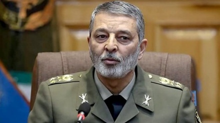 穆萨维将军：伊朗自豪坚定地屹立不倒