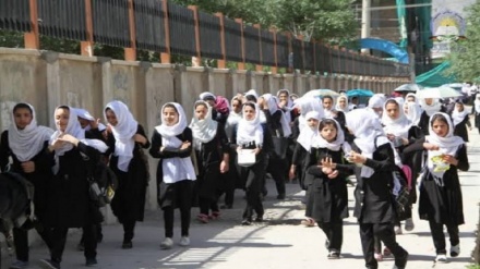 تحلیل- نگرانی از وضعیت آموزش دختران در افغانستان و الگوهای منطقه ای