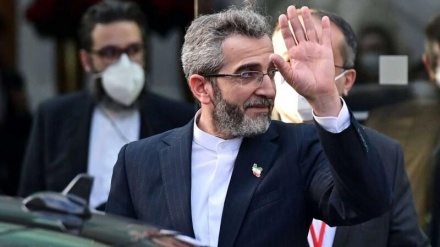 ראש צוות המשא ומתן חזר לטהרן לביקור קצר