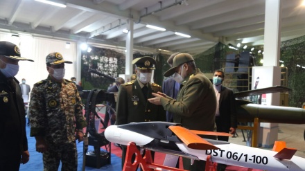 ईरान की 10 रक्षा उपलब्धियों के अनावरण देखकर दुश्मनों के होश उड़ जायेंंगे 