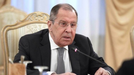 Lavrov: L’Occidente ha dichiarato guerra totale al mondo russo