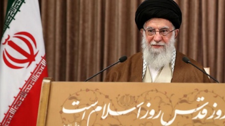 伊朗最高领袖在“世界古都斯日”向伊斯兰民族发表讲话
