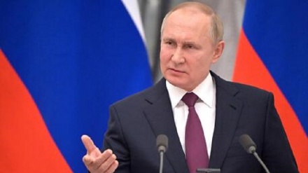 Ucraina: Putin, sanzioni contro Russia hanno fallito