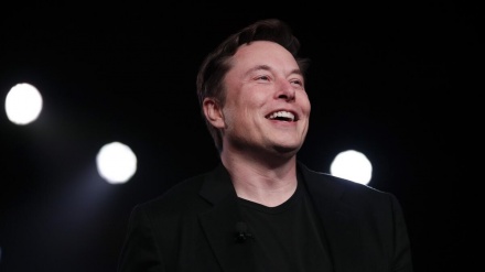 イーロン・マスク氏が、コカコーラとマクドナルドの買収も希望