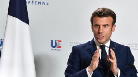 Sondaggi politici: Macron favorito ma rischia al ballottaggio