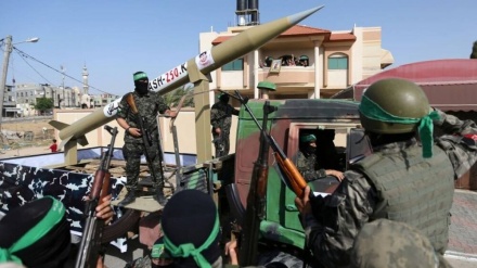 パレスチナが、新型ミサイルを実験