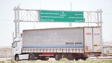 Iran, riaperto il principale valico di frontiera con l'Afghanistan