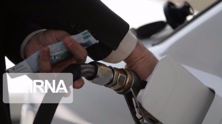 Iran ends holiday season with daily gasoline use at above 120 mln