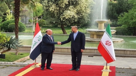 Irans Außenminister telefoniert mit seinem irakischen Amtskollegen