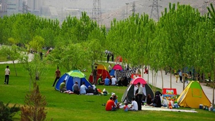 په ایران کې نن د طبیعّت ورځ لمانځل کیږي