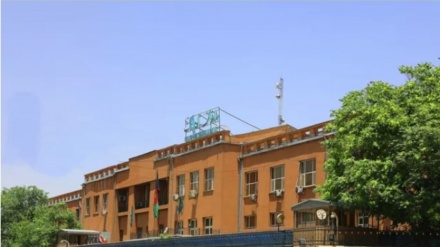 بانک مرکزی افغانستان: صرافان برای دریافت جواز پول نقدی ضمانت بدهند