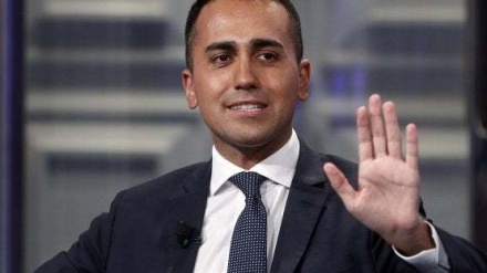 Italia, Di Maio a Kiev, oggi incontro con Zelensky