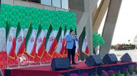 Célébration du jour de la République islamique d'Iran à Téhéran