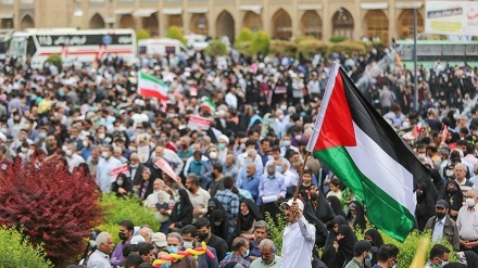 Massive nationwide rallies in Iran to mark International Quds Day (2)