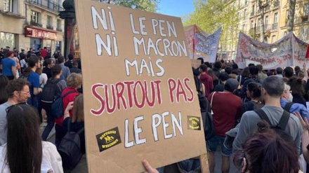 Macron/Le Pen: les Français en dénoncent l'arnaque!