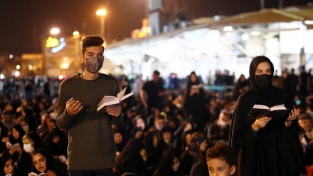 伊朗各地举行盖德尔之夜（贵夜）活动