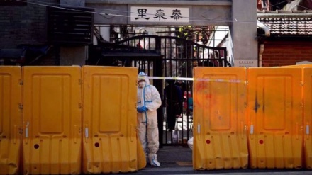 Shanghai extends COVID-19 lockdown as new infections surge