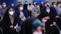 イラン最高指導者が、全国各大学の学生らと会談