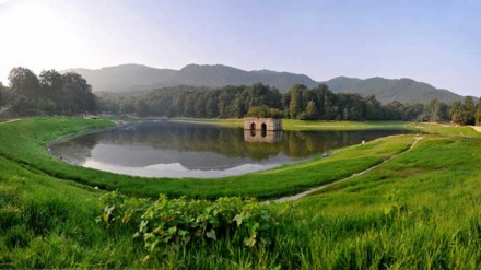 イラン北部アッバーサーバード庭園、サファヴィー朝時代の傑作